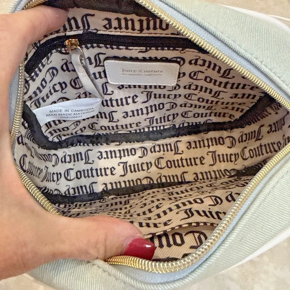 NWT Juicy Couture Light Blue Washed Denim Heritage Crossbody Camera Bag Purse